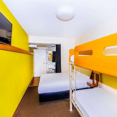 Ibis Budget Sydney Olympic Park Exterior foto