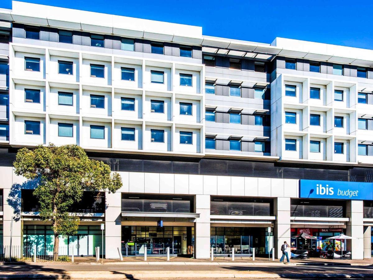 Ibis Budget Sydney Olympic Park Exterior foto