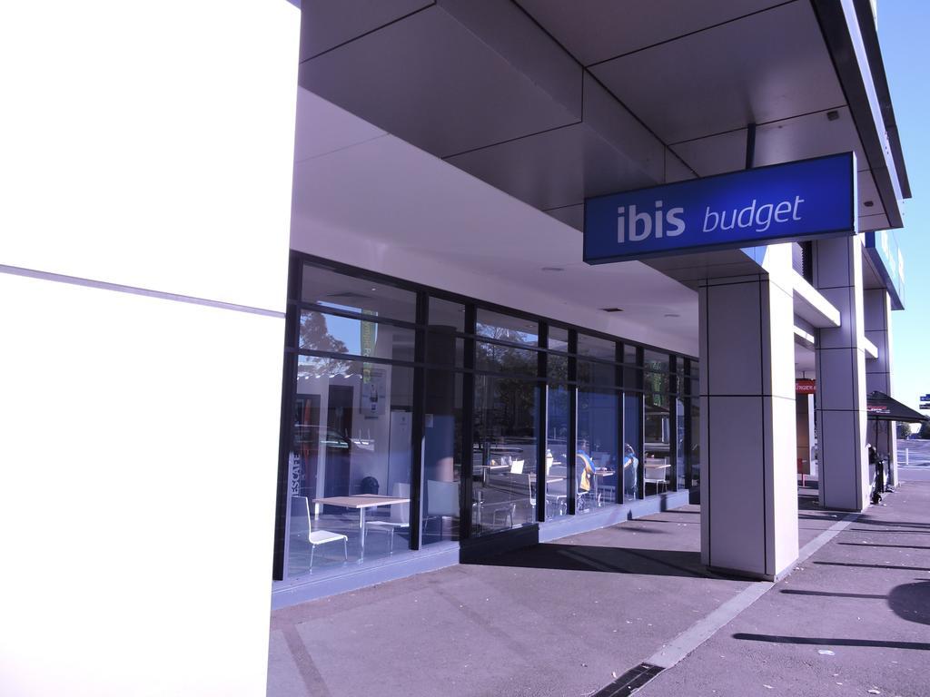 Ibis Budget Sydney Olympic Park Exterior foto